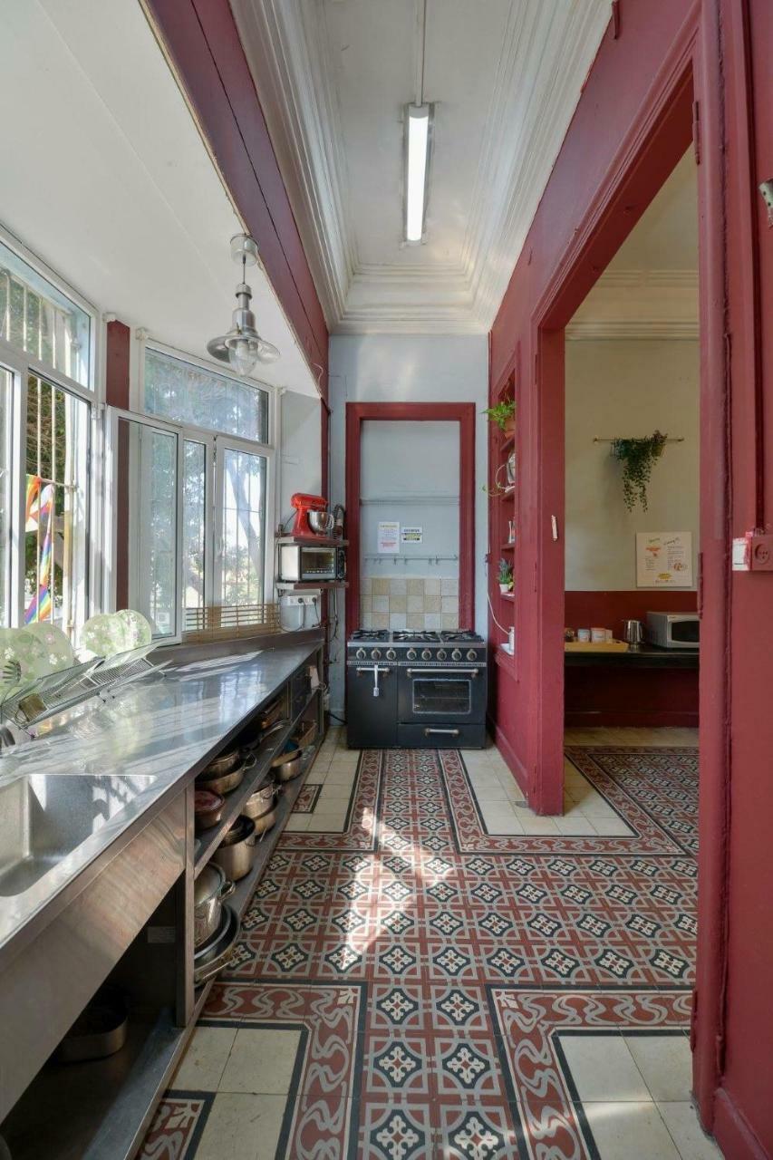 Caravan Hostel Tel Aviv By Roger Age 18-45 Eksteriør bilde