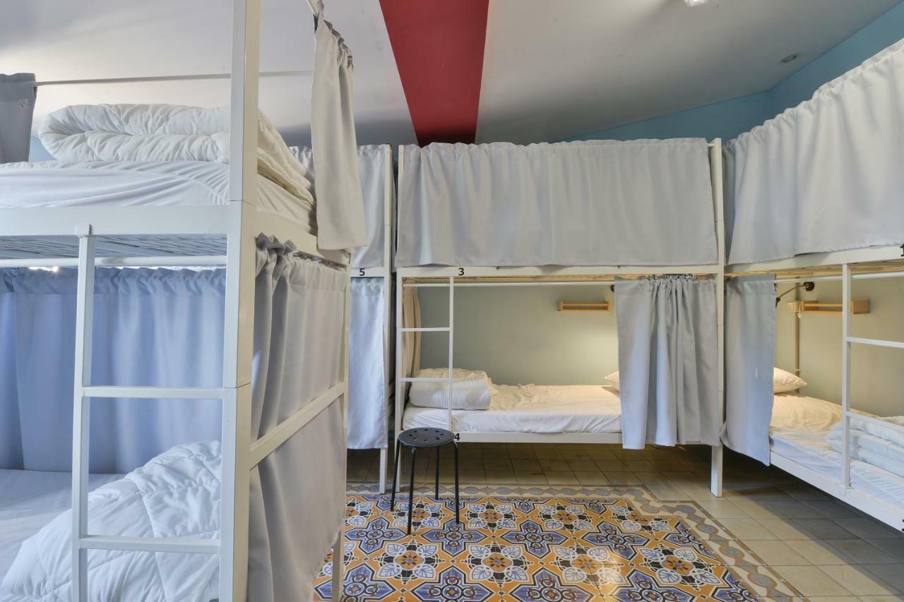 Caravan Hostel Tel Aviv By Roger Age 18-45 Eksteriør bilde